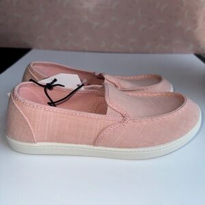 Time and Tru Blush Pink Slip-On Canvas Sneakers